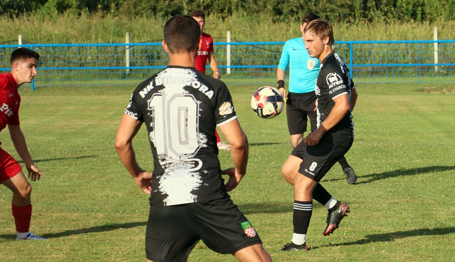 Hajduk ispisuje povijest Grubišnog Polja