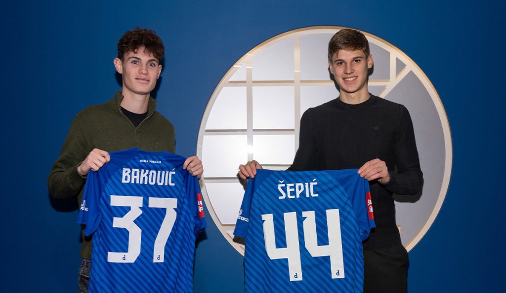 Dinamo ulaže u budućnost: Mladi dvojac potpisao ugovor za Plave, radi li Dinamo zaokret i okreće li se svojim mladićima?