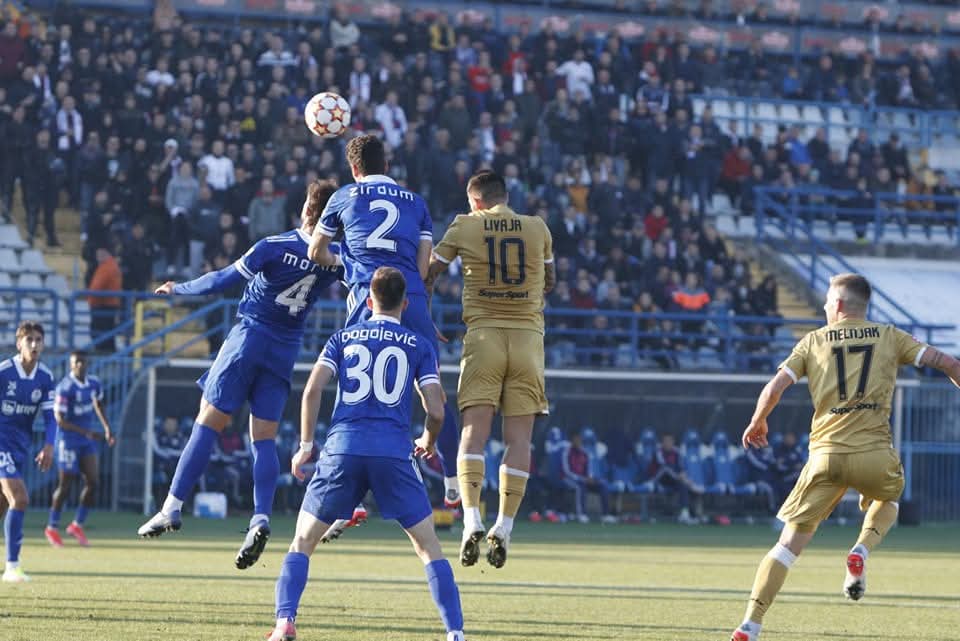 Hajduk brani prvo mjesto, Slaven juri snove o Europi